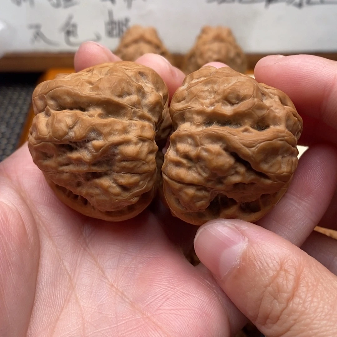 文玩核桃把件边41左右