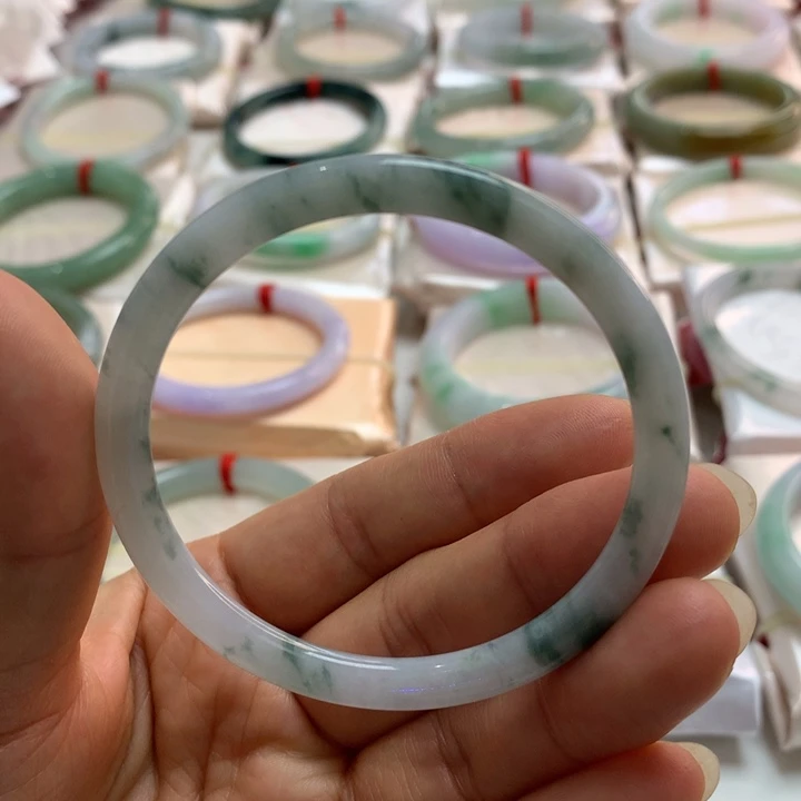 翡翠未镶嵌手镯54