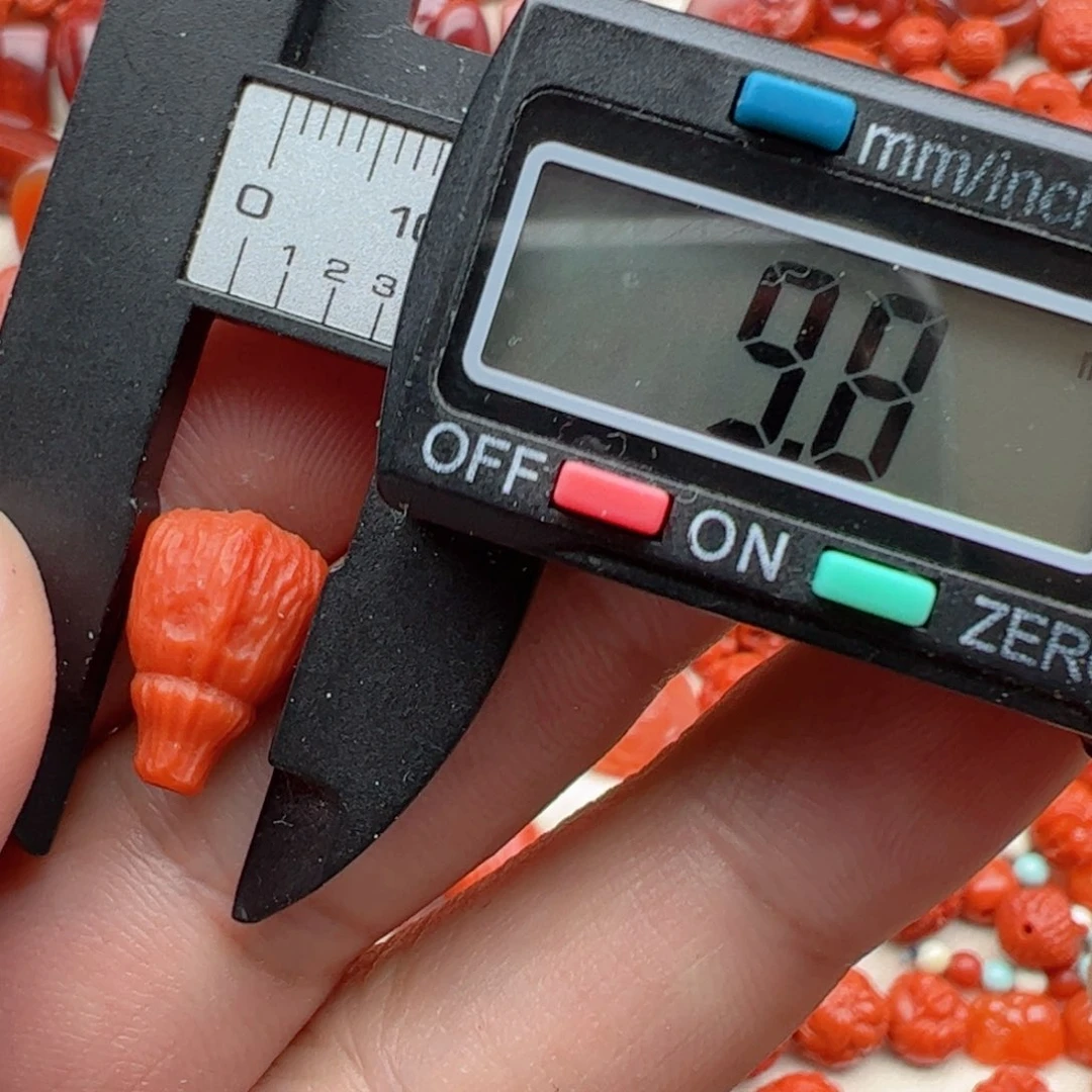 南红玛瑙配饰未镶嵌