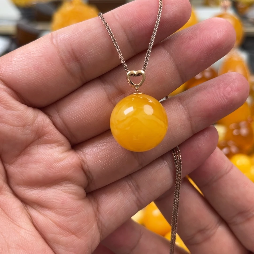 蜜蜡18K金镶嵌珠宝奇石