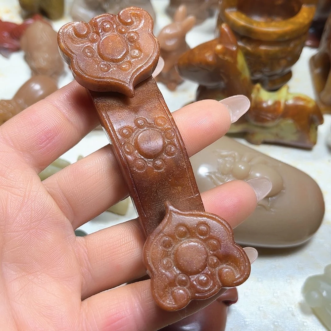 白玉菩提吊坠白玉菩提吊坠