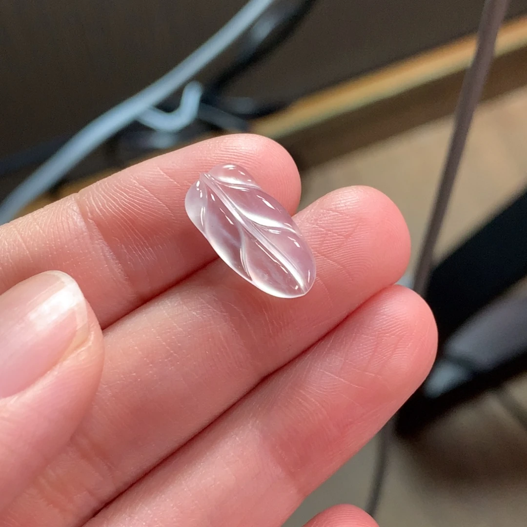 翡翠未镶嵌颈饰玻璃钢叶子