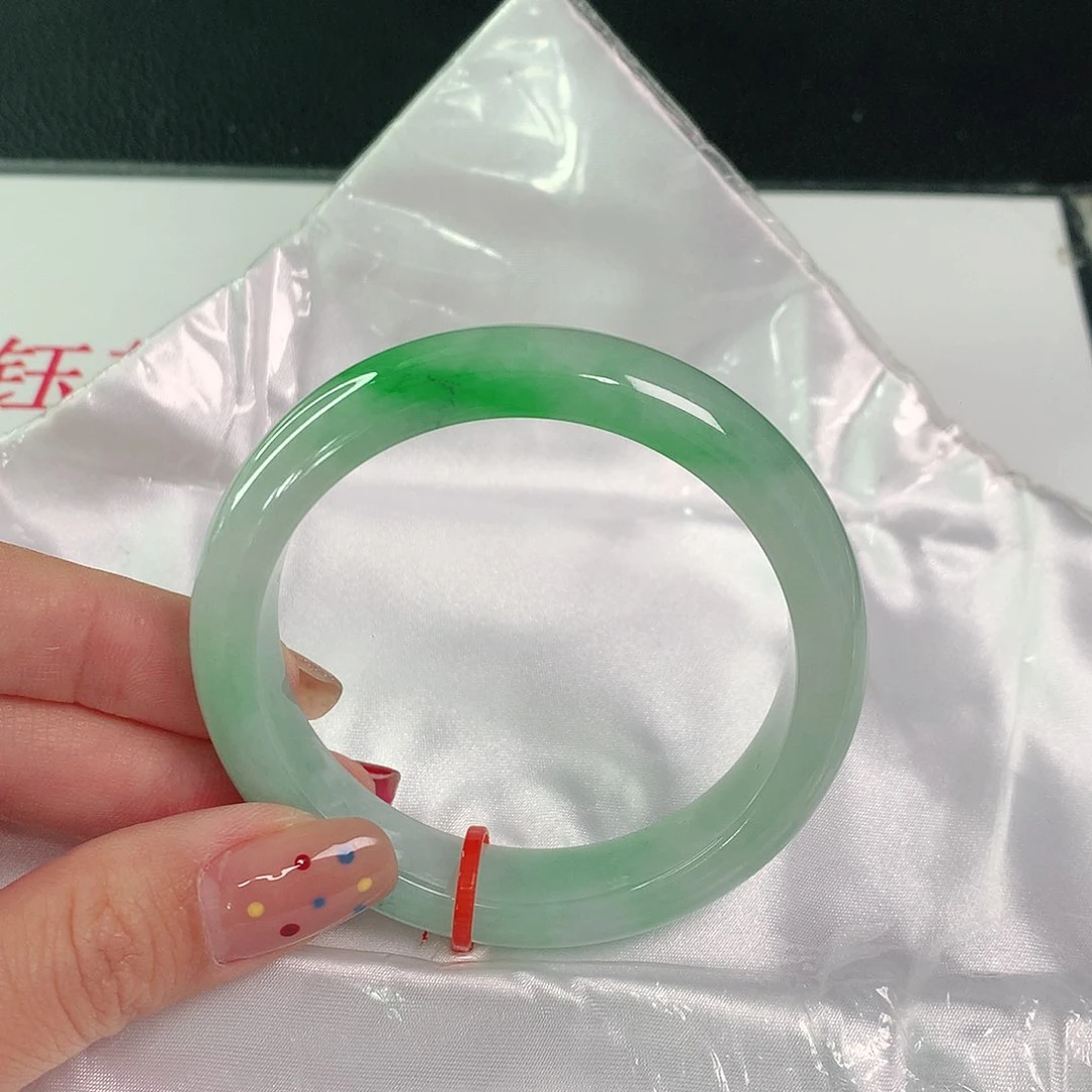 未镶嵌手镯翡翠809