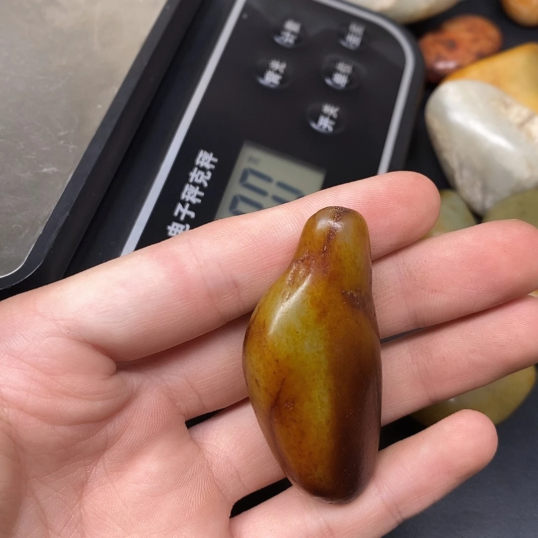 和田玉（糖玉）未镶嵌挂件