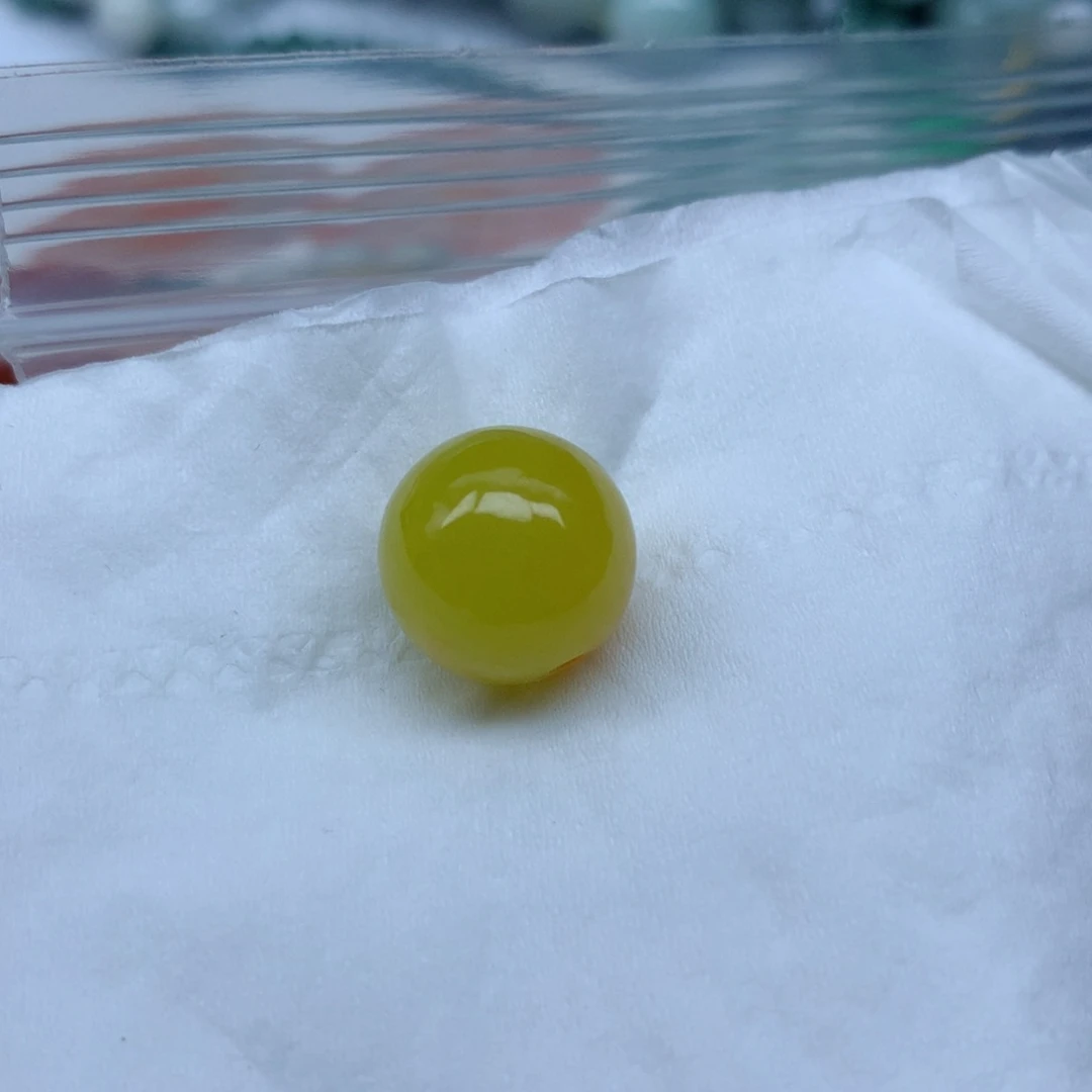 翡翠未镶嵌颈饰珠子