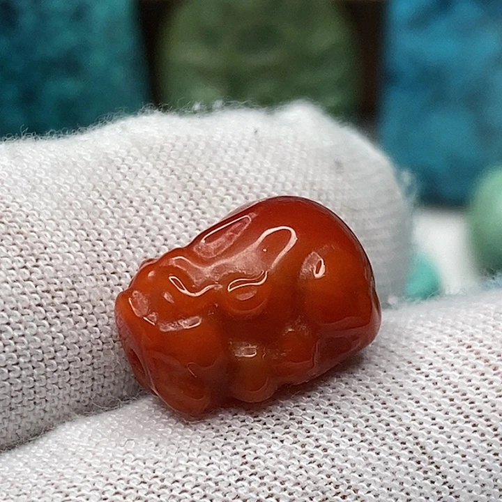 南红玛瑙未镶嵌珠宝奇石