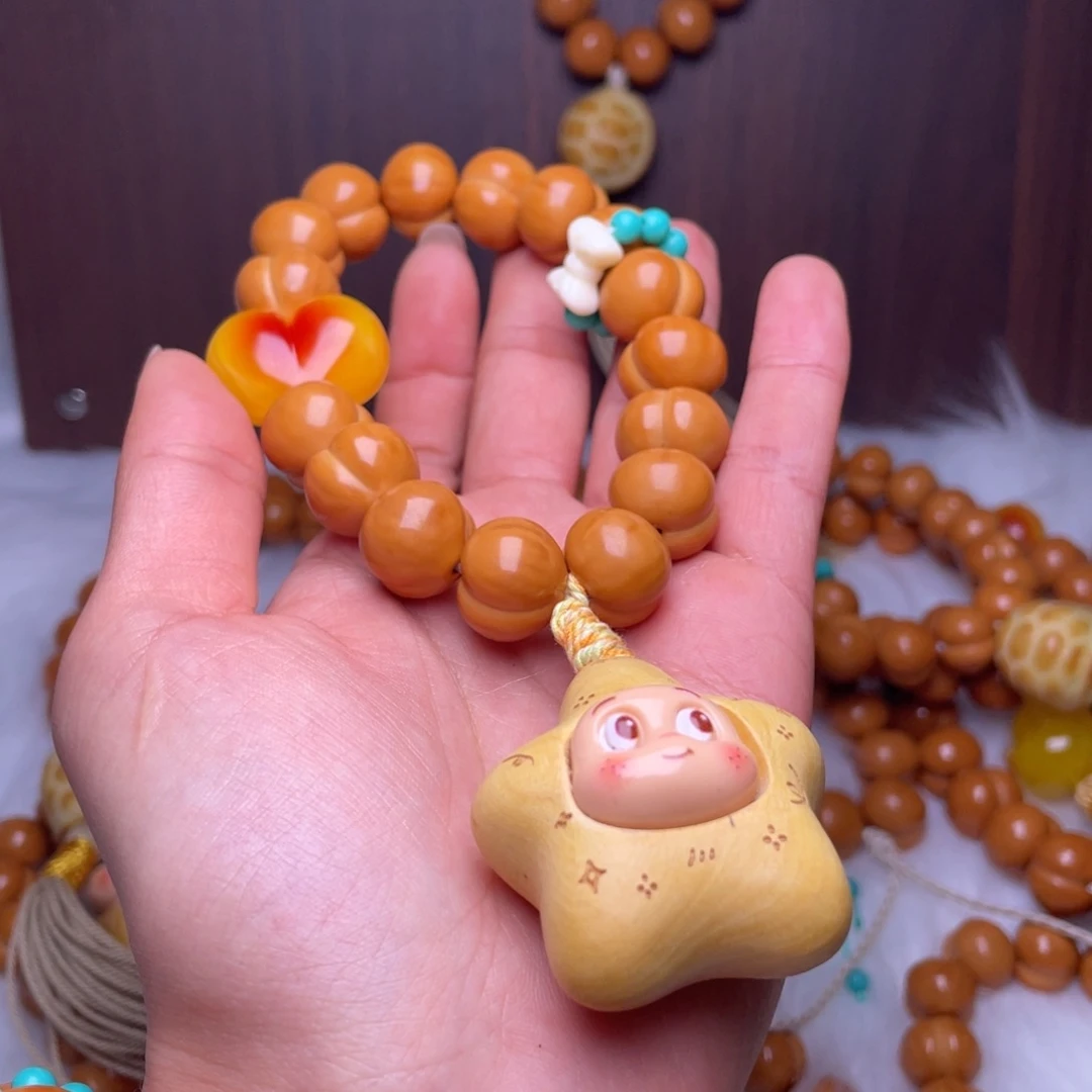欣***猴头核桃吊坠15手工柯基屁桃手持