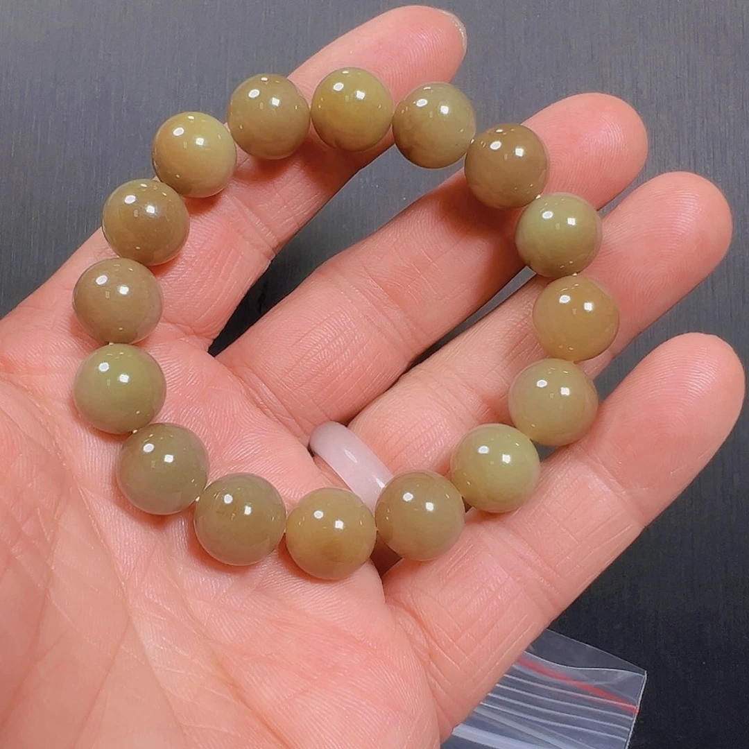 未镶嵌手链和田玉?**蕾卡12