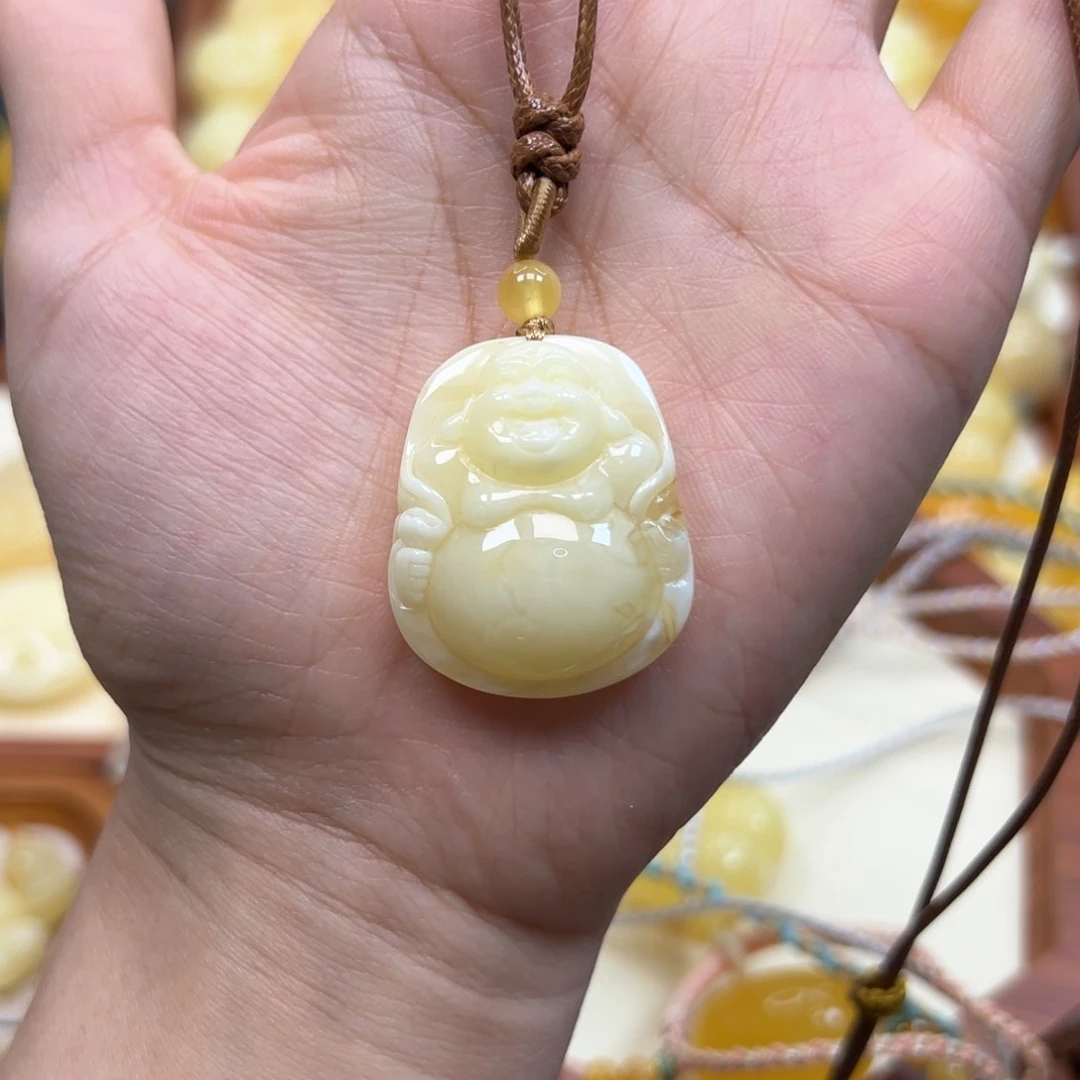 未镶嵌颈饰琥珀蜜蜡