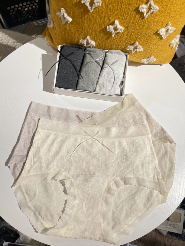 3条装 天蓝星 中腰女士三角内裤舒适亲肤透气抑菌包臀棉质内裤