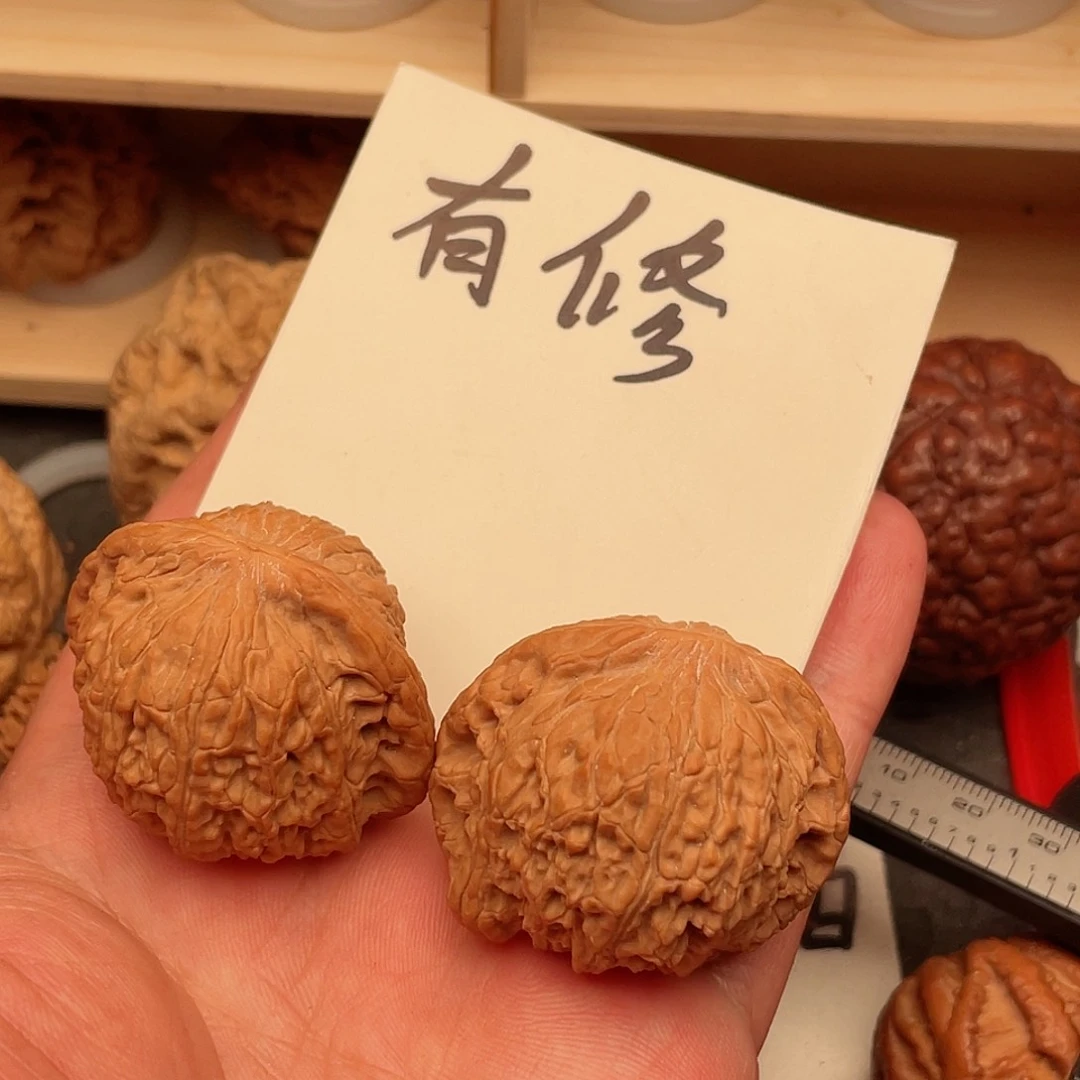 文玩核桃吊坠成***寞泥鳅