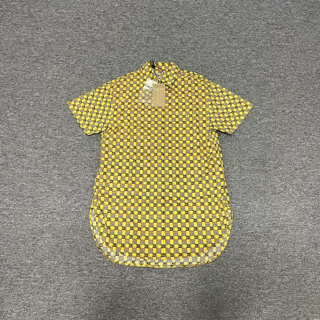 未使用 BURBERRY/博柏利 Burberry 满印战马短袖衬衫 uk2