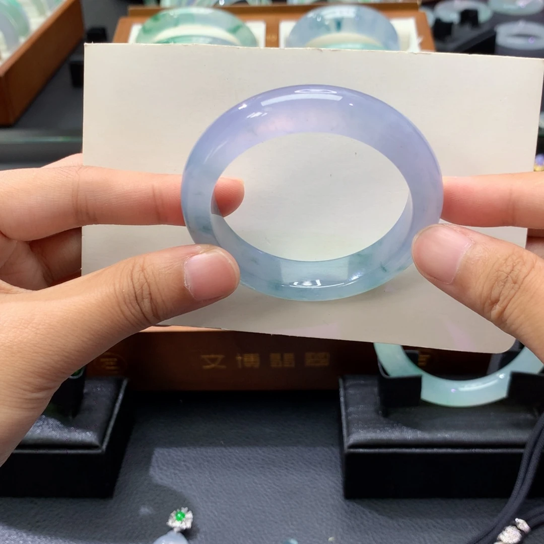 未镶嵌手镯翡翠正圈