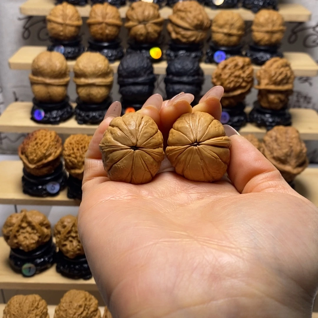 文玩核桃把件树头果小西瓜y6