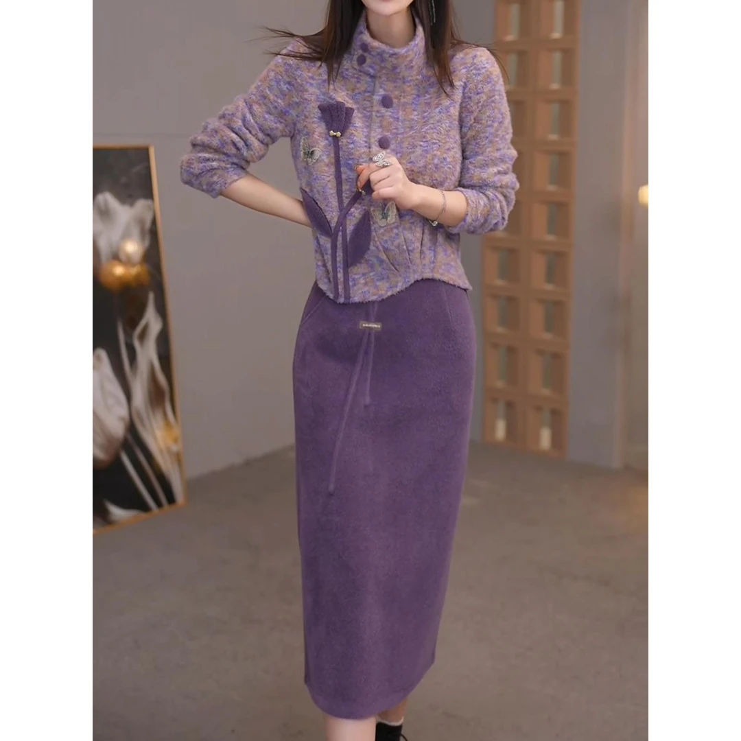 2025年十三行冬季新款套装裙女士洋气减龄显瘦半身裙套装蝴蝶刺绣