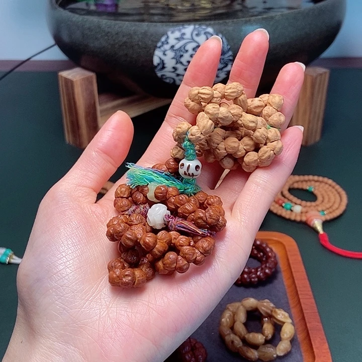 柏香籽/百香籽吊坠169.9