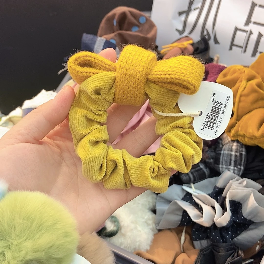 布艺非金属黄色蝴蝶结小发圈