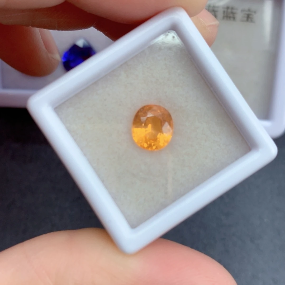 石榴石（芬达石）1.74克拉裸石未镶嵌