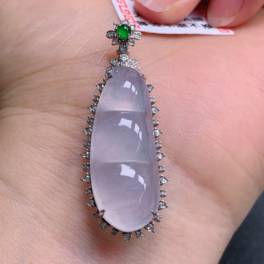 天然缅甸翡翠A货18k高冰四季豆气质精美尺寸整体41+16+8.2  284