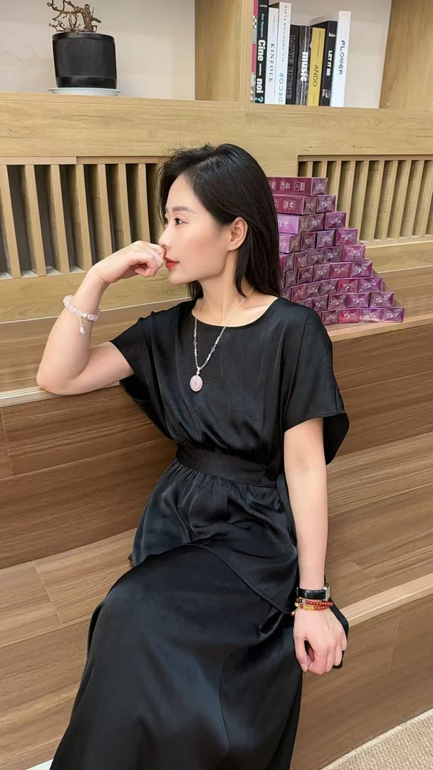 Miss huo 设计感不规则短袖套装 A 黑色 8861