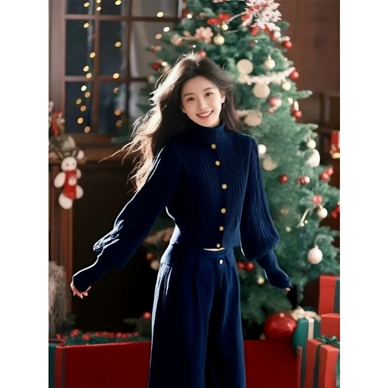 大码胖mm巨显瘦套装藏蓝色高领毛衣灯芯绒阔腿休闲裤两件套女