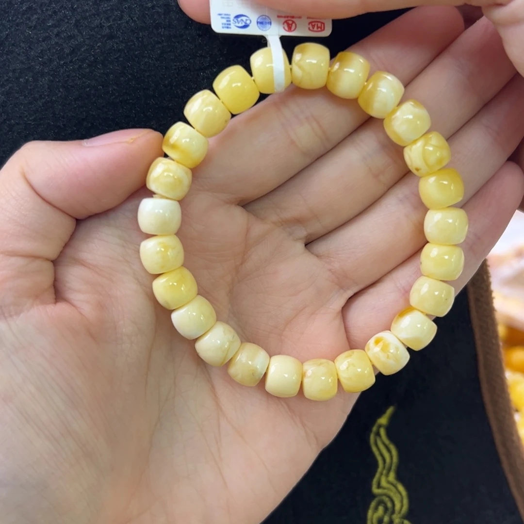 未镶嵌琥珀珠宝奇石