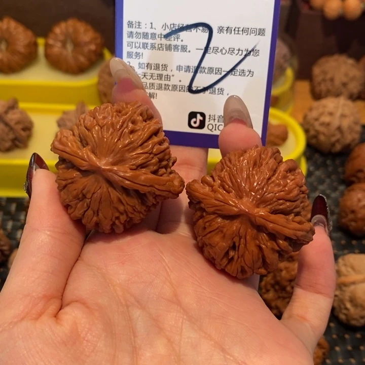 文玩核桃吊坠@**2四座楼