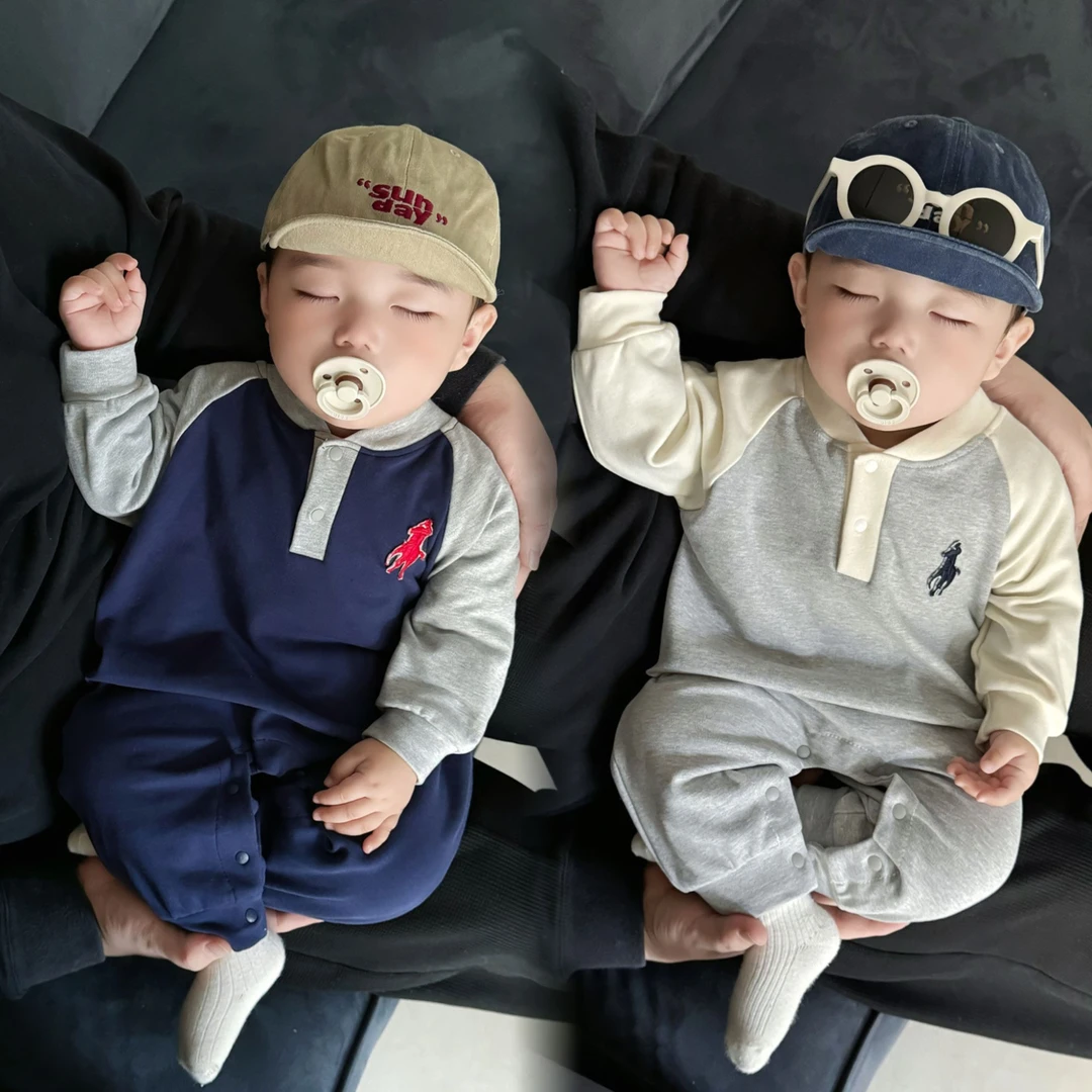 （现货）潮款中性男女宝宝连身衣外出服前开扣长袖哈衣爬服A棉柔软