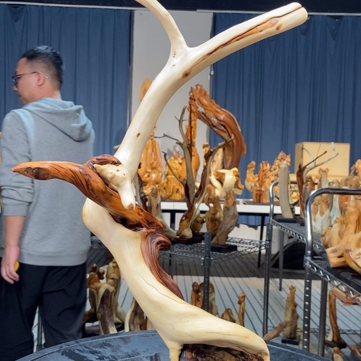 柏木（崖柏）随型摆件