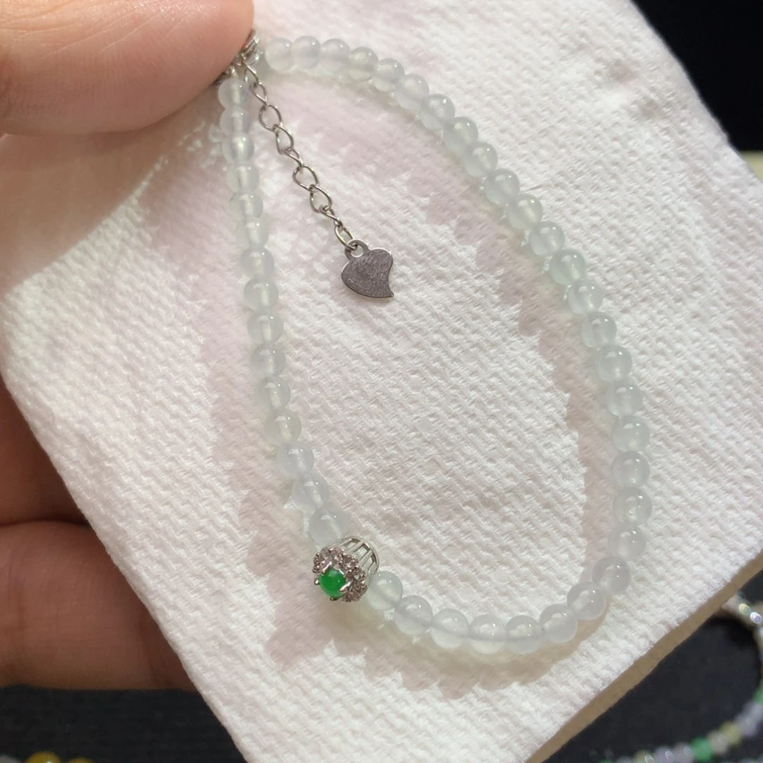 翡翠散珠T***y白冰猪猪