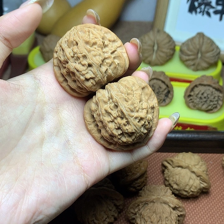 吊坠文玩核桃白狮子