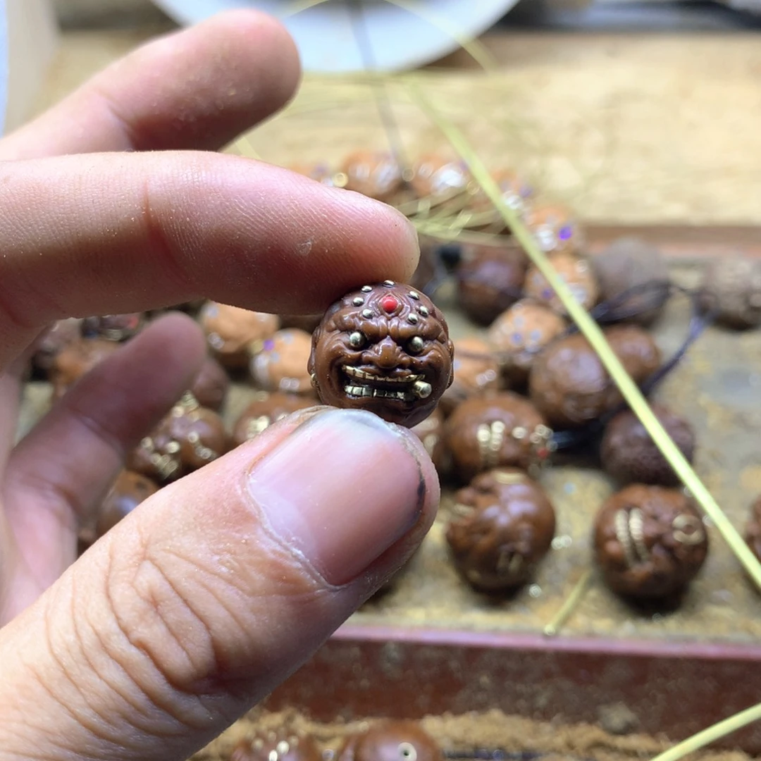 紫金鼠吊坠烟鬼微瑕