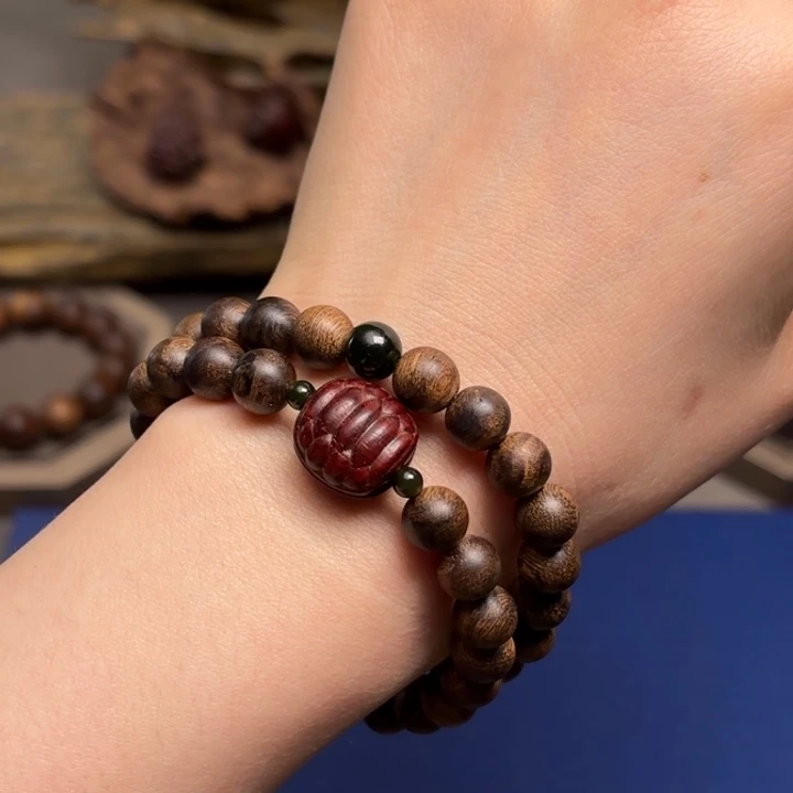 手串沉香越南芽庄绿棋瘤疤0.8设计➕紫檀设计