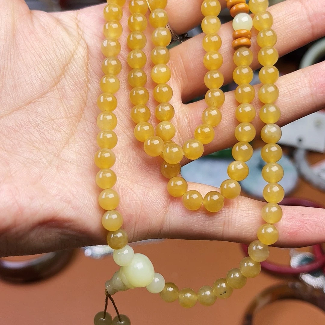 和田玉颈饰未镶嵌月***圆