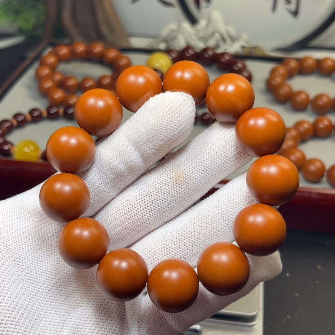 招****橄榄核吊坠1.73+树王精品铁核 小孔