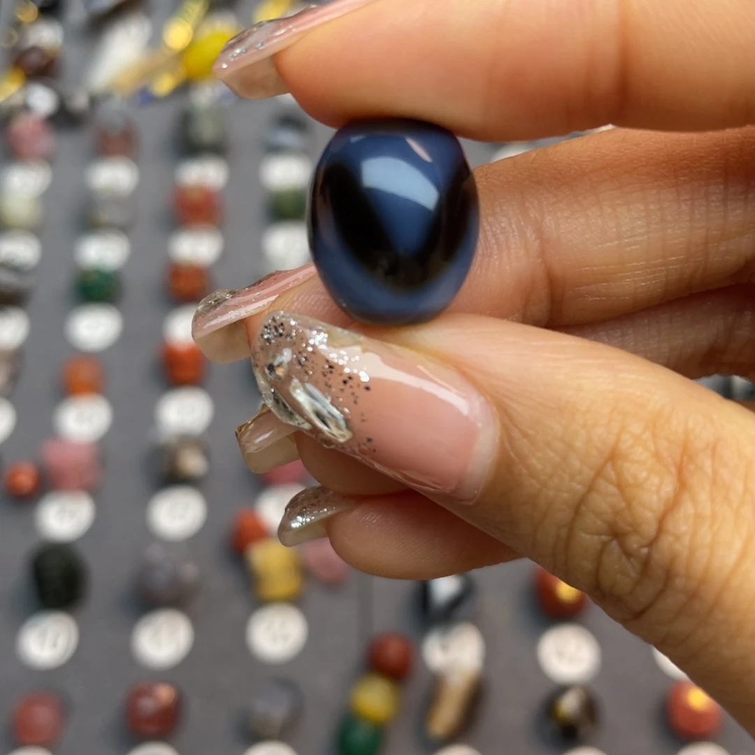 玛瑙/玉髓配饰合金朴*倡