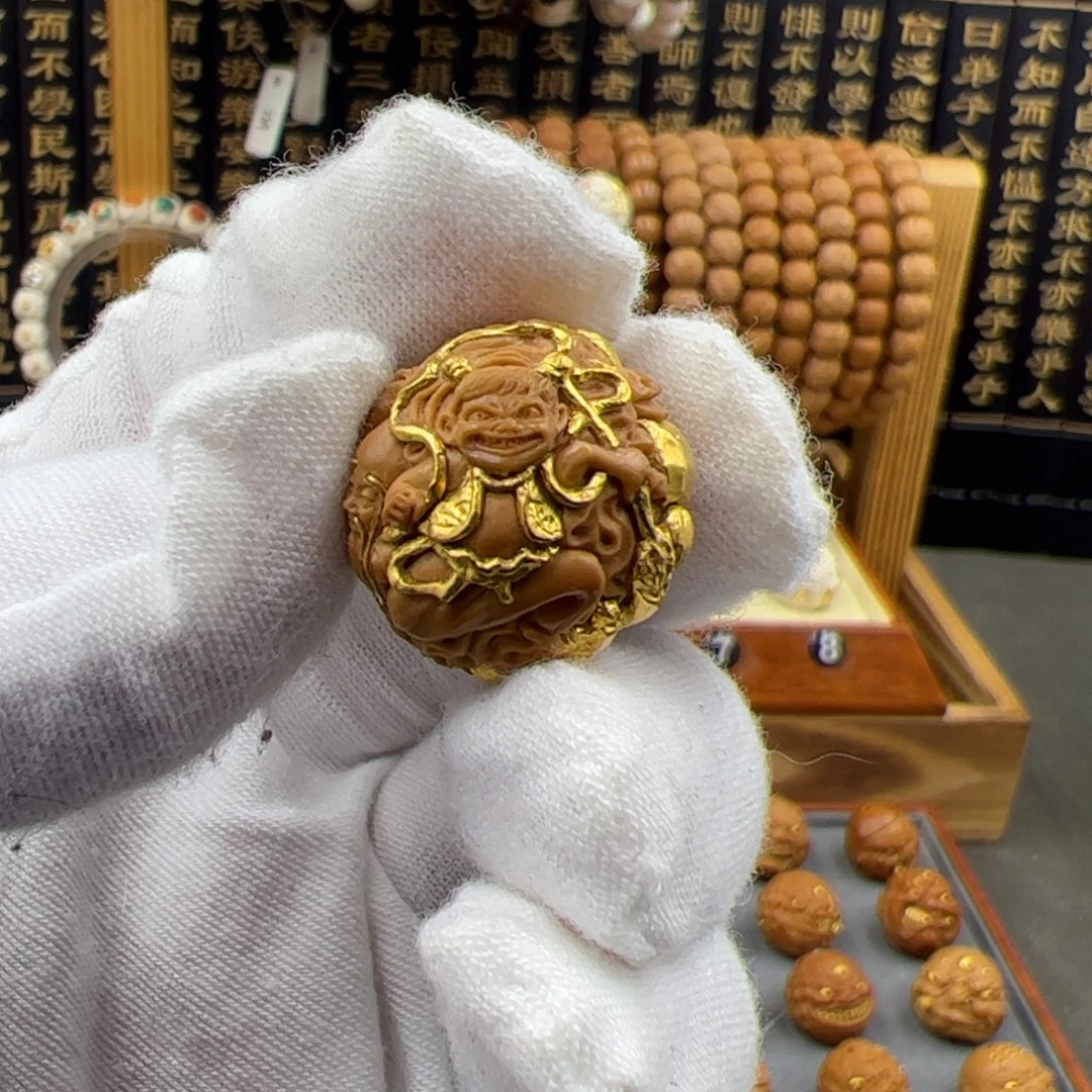 *****吊坠猴头核桃哪吒