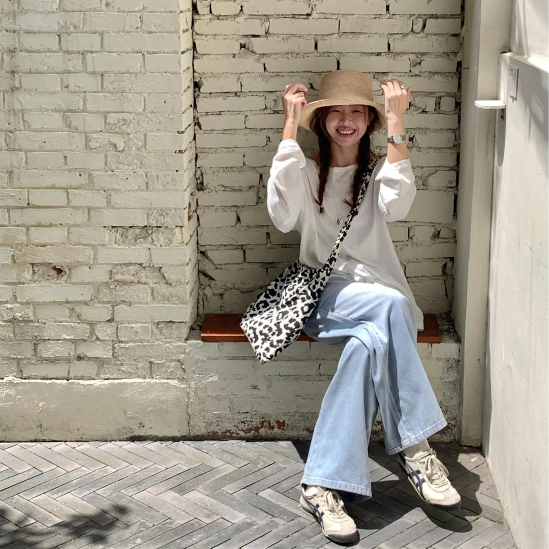 白色韩系长袖t恤防T恤女2025夏季薄款透气凉感宽松韩版慵懒风上衣