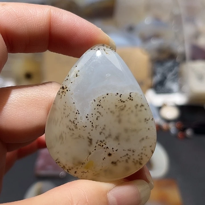 玛瑙/玉髓未镶嵌吊坠(不含链)