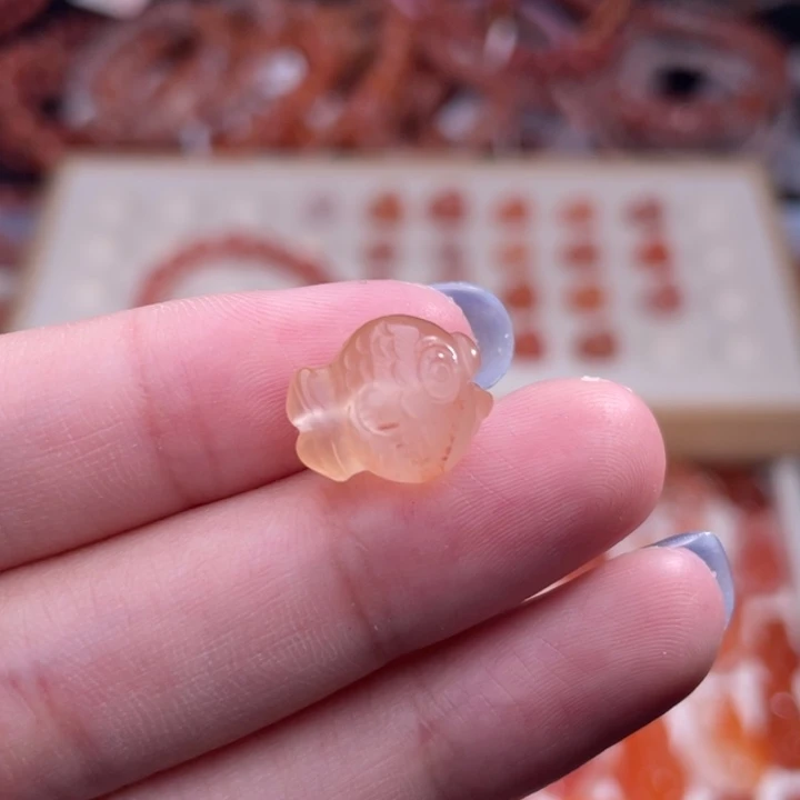 南红玛瑙未镶嵌配饰嘟嘟鱼885