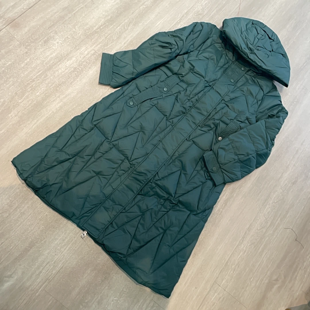 连帽纯色两口袋中长款百搭时尚羽绒服-果梓560