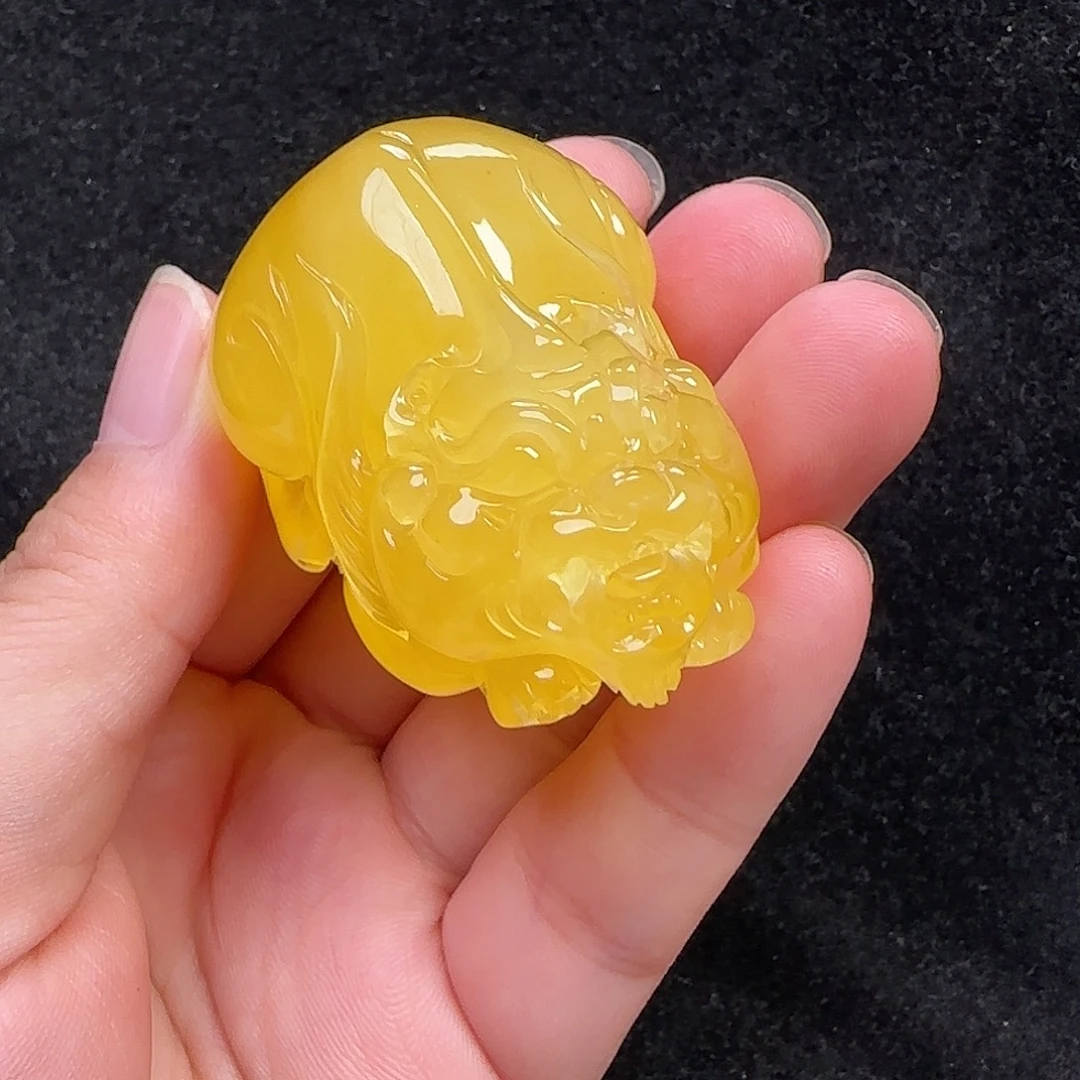 蜜蜡未镶嵌珠宝奇石