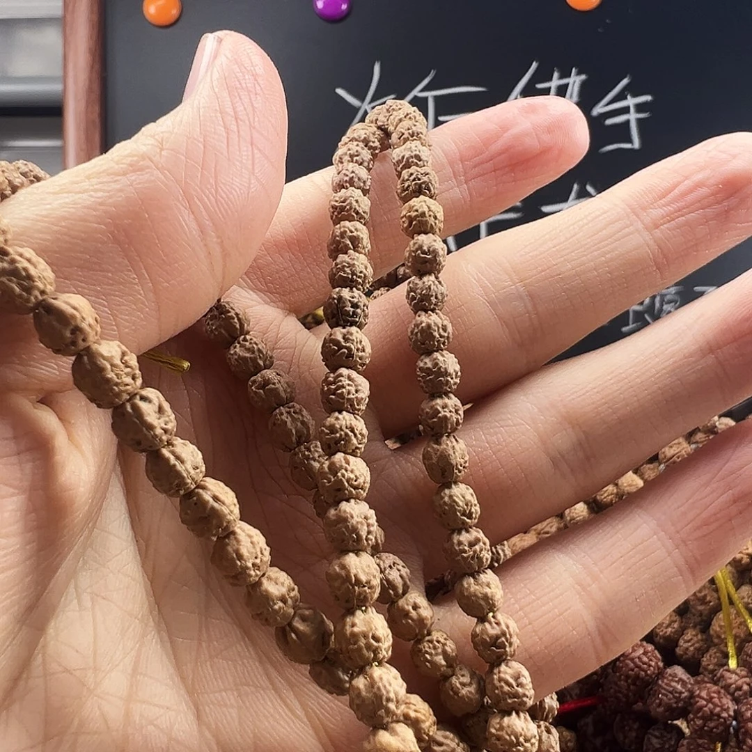 金刚菩提吊坠佛手