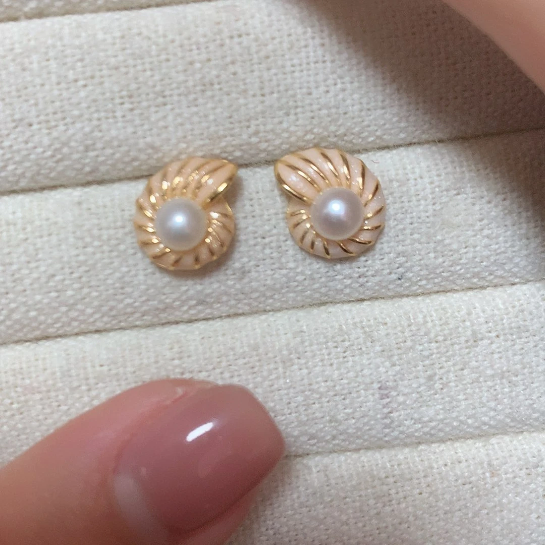 淡水珍珠耳饰合金