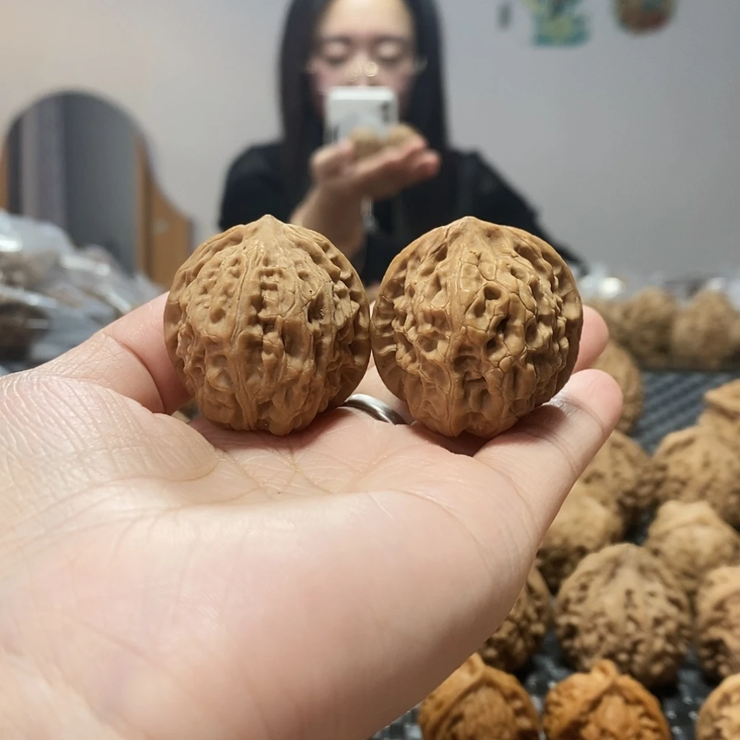 桃核吊坠荔枝纹35