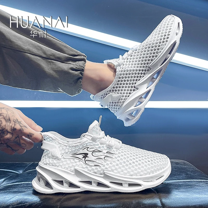 男鞋夏季透气薄款网眼镂空2025新款休闲网面透气潮流软底小白网鞋