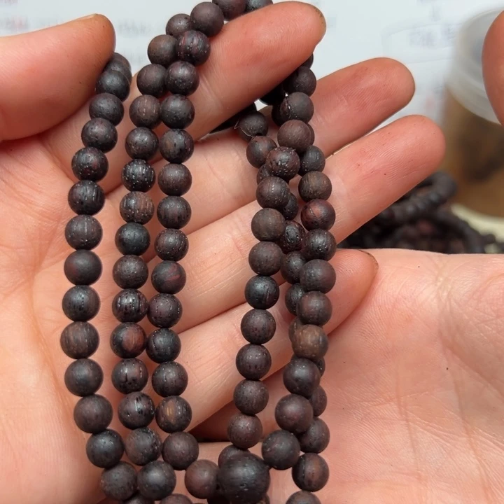 藤类降真香06-108圆珠红黑油结晶