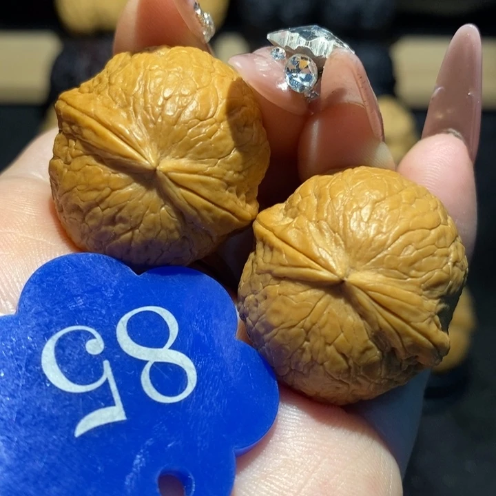 核桃魔丸30核桃尺寸