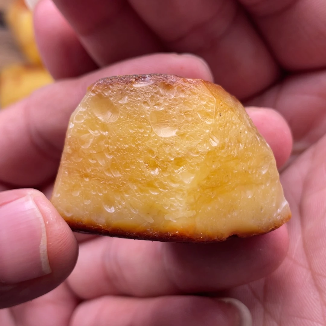 定制琥珀未镶嵌蜜蜡