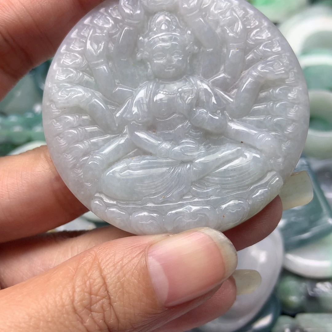 翡翠颈饰未镶嵌天然翡翠